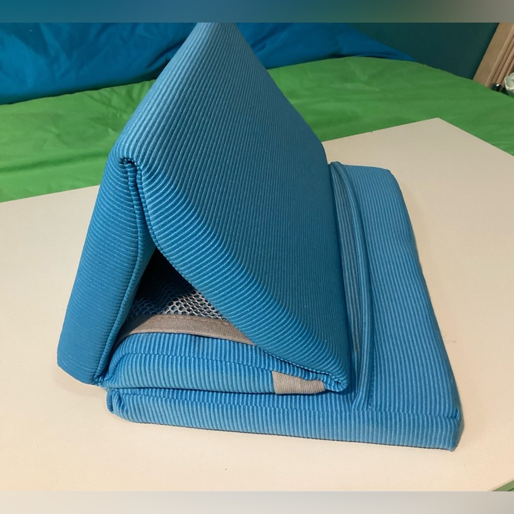 Duo multi-angle soft foam tablet/iPad stand with storage.